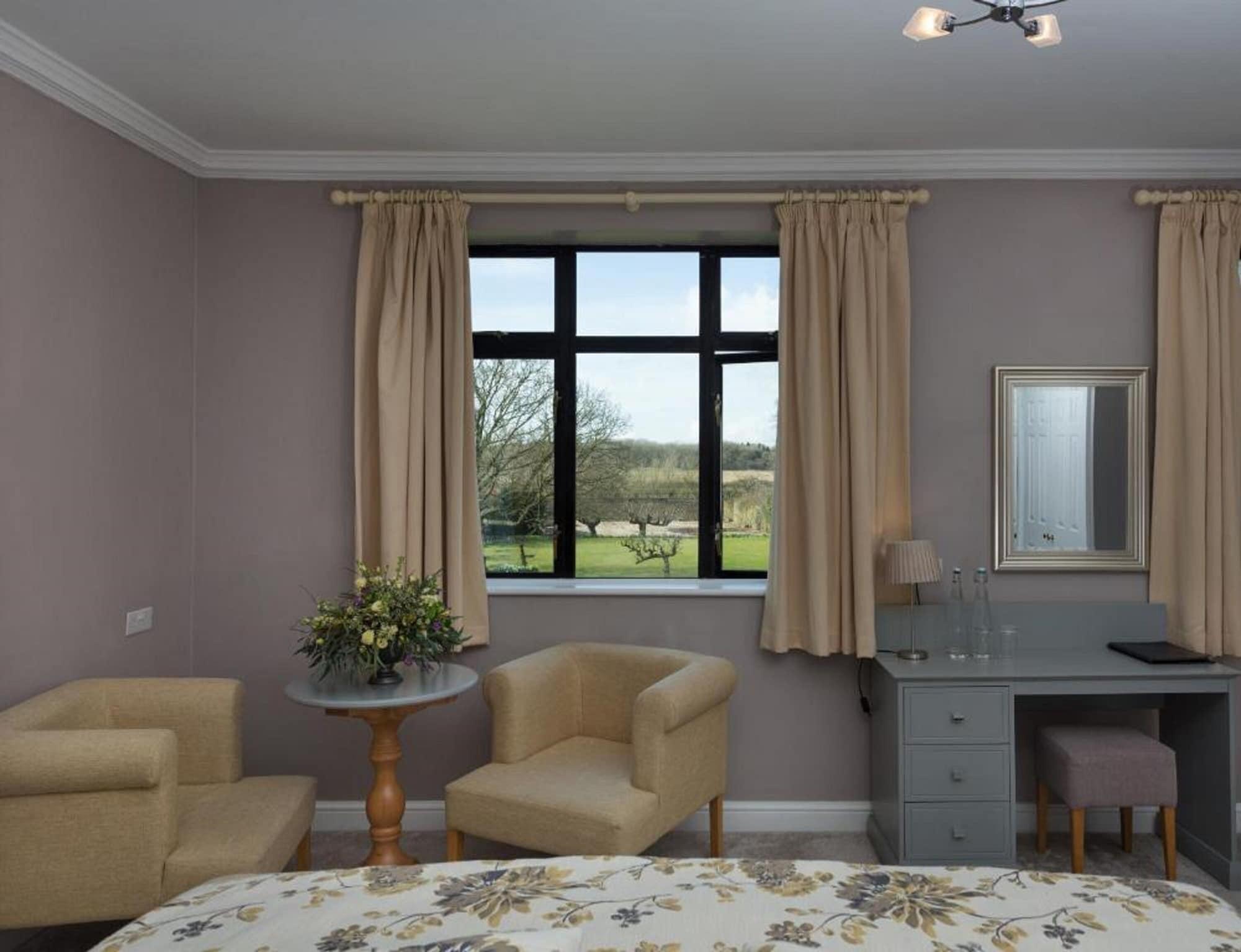 Stanton Manor Hotel Чипенхэм Экстерьер фото