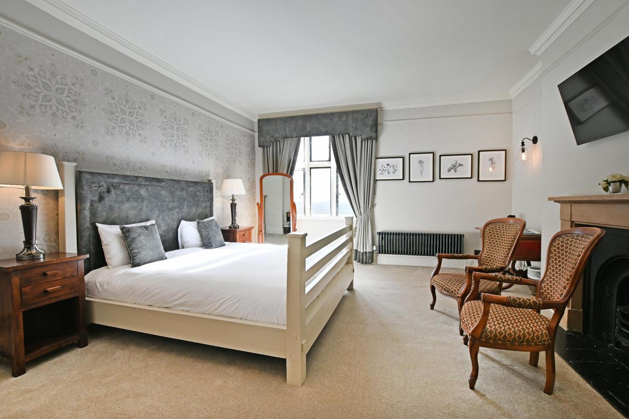 Stanton Manor Hotel Чипенхэм Экстерьер фото